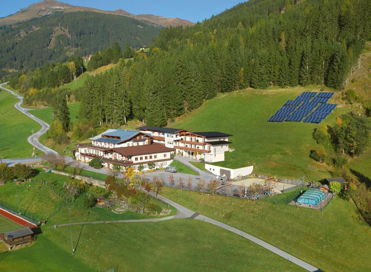 Jugend- Und Familienhotel Venedigerhof Neukirchen am Großvenediger Exterior foto