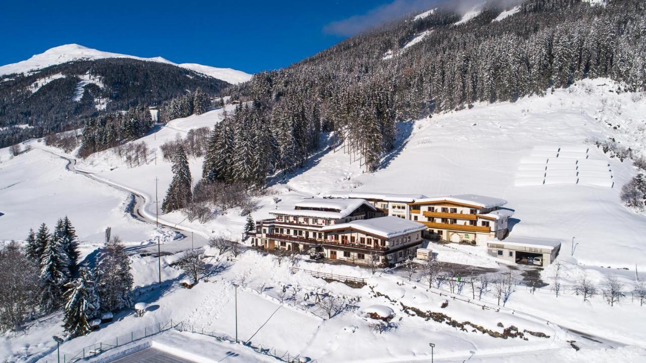 Jugend- Und Familienhotel Venedigerhof Neukirchen am Großvenediger Exterior foto